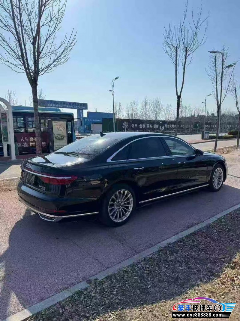 19年奥迪A8L轿车抵押车出售
