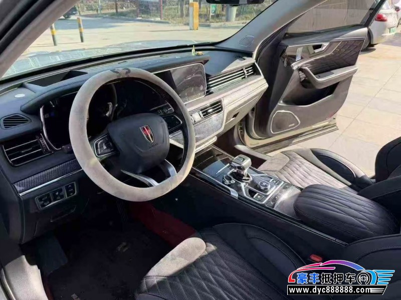 22年红旗HS5轿车抵押车出售