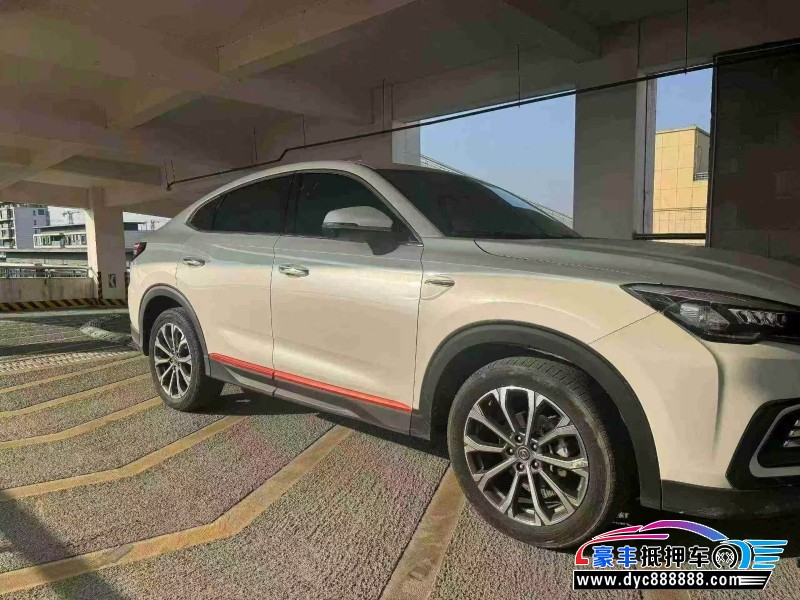 21年长安长安cs85轿车抵押车出售