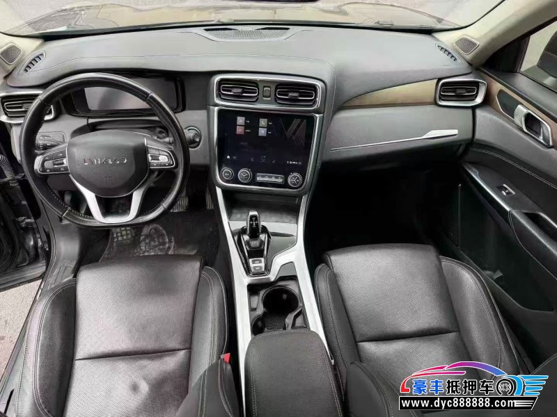 19年领克01轿车抵押车出售