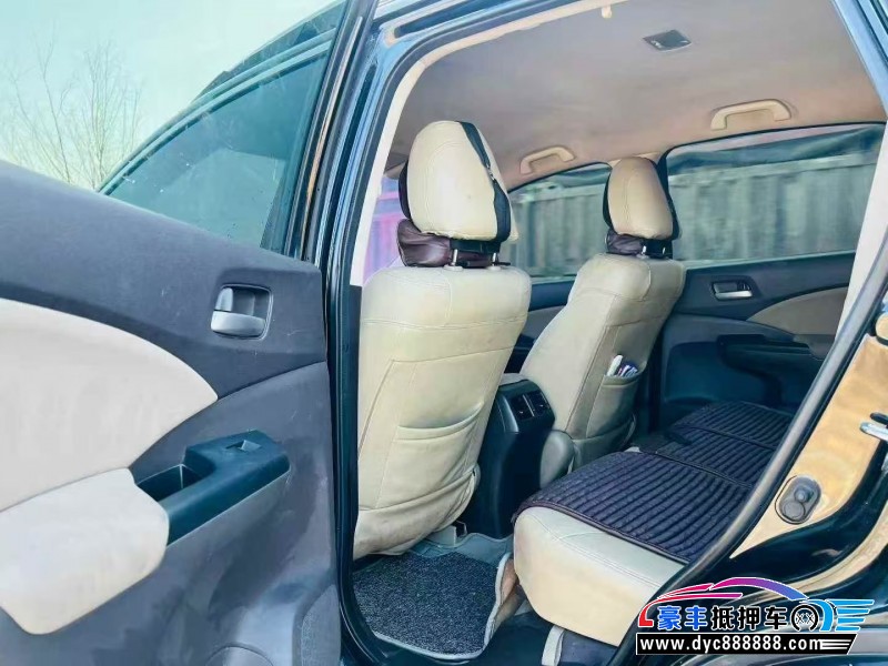 12年本田CR-V轿车抵押车出售