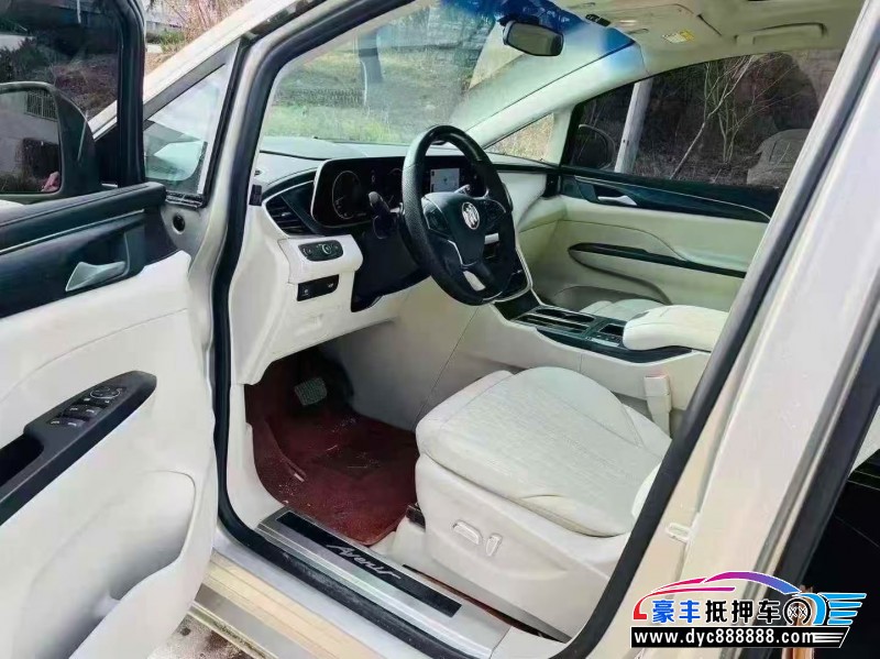 23年别克GL8轿车抵押车出售