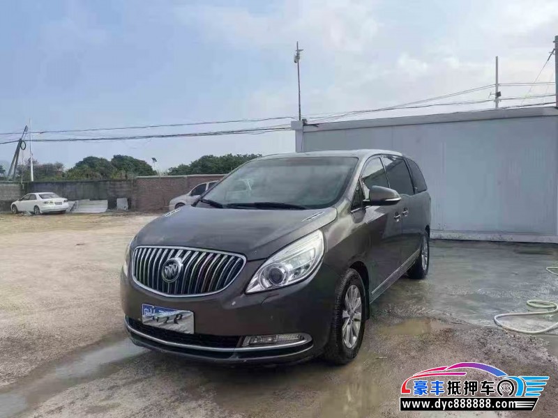 15年别克GL8轿车抵押车出售