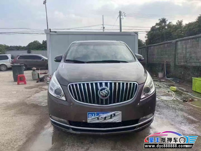 15年别克GL8轿车抵押车出售