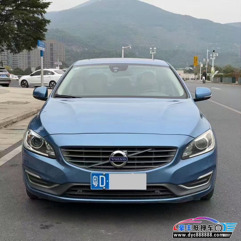 14年沃尔沃S60轿车抵押车出售