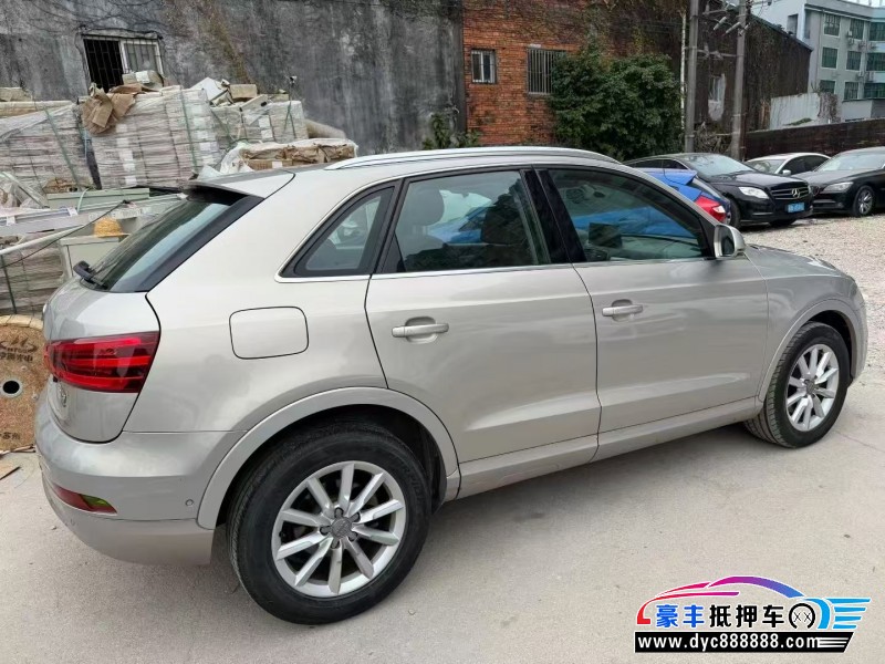 13年奥迪Q3轿车抵押车出售