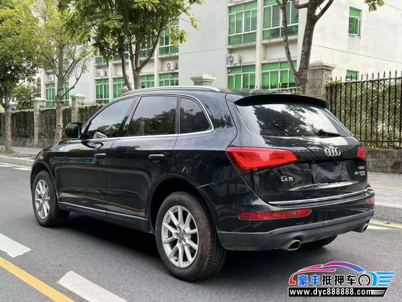 16年奥迪Q5轿车抵押车出售