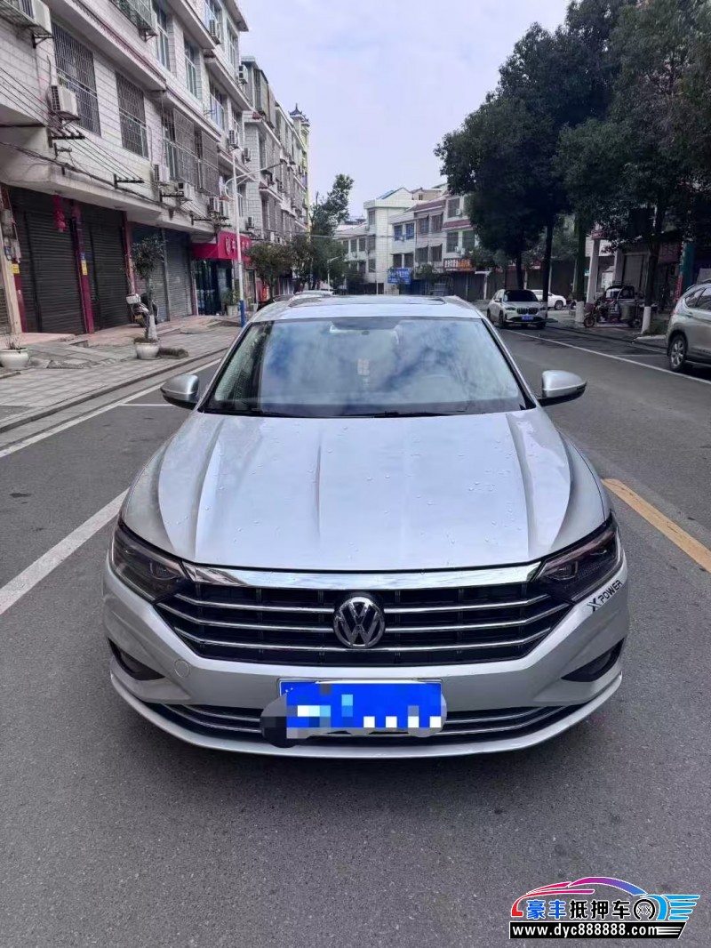 20年大众速腾轿车抵押车出售