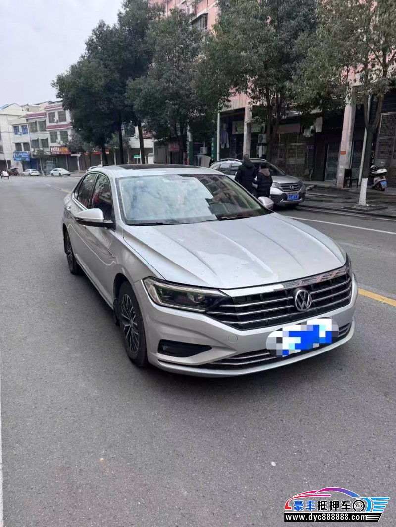 20年大众速腾轿车抵押车出售