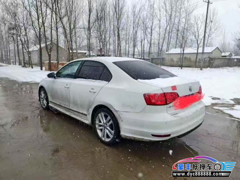 18年大众速腾轿车抵押车出售