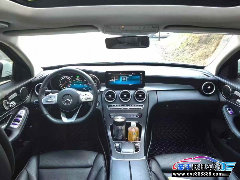 21年奔驰C轿车抵押车出售