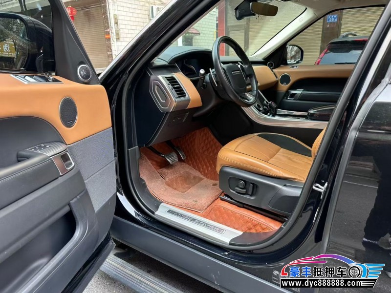 21年路虎揽胜运动版SUV抵押车出售