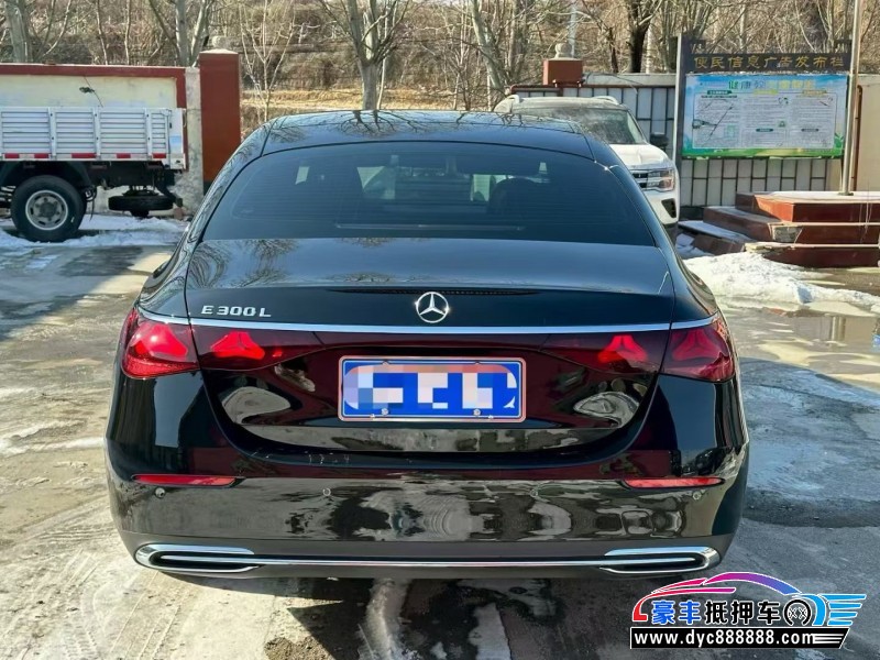 24年奔驰E轿车抵押车出售