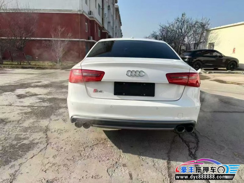 15年奥迪S6轿车抵押车出售