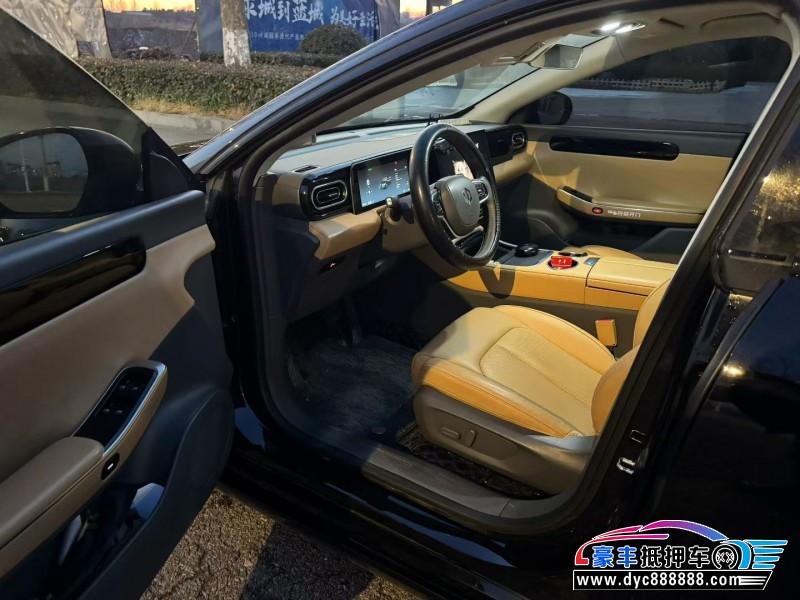 24年零跑c01轿车抵押车出售