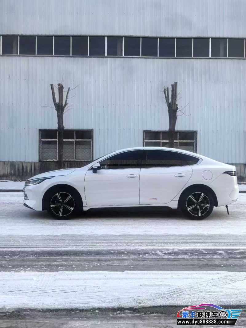 24年比亚迪驱逐舰轿车抵押车出售