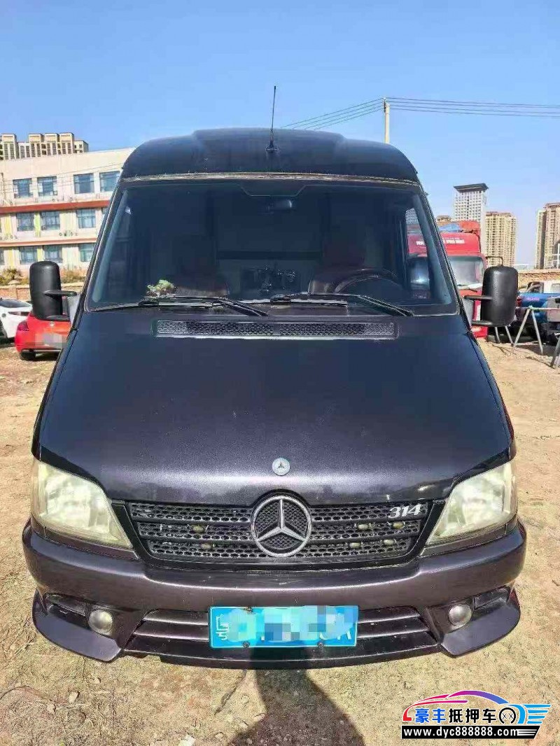 12年奔驰斯宾特轿车抵押车出售