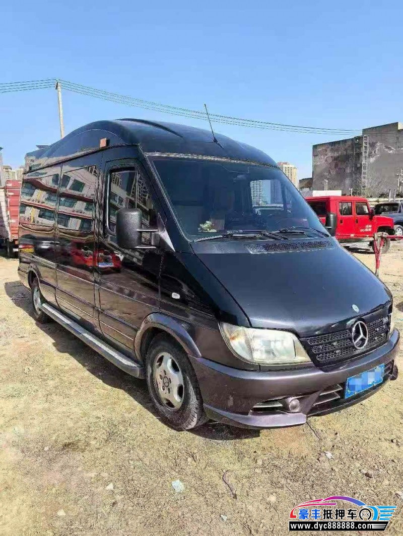 12年奔驰斯宾特轿车抵押车出售