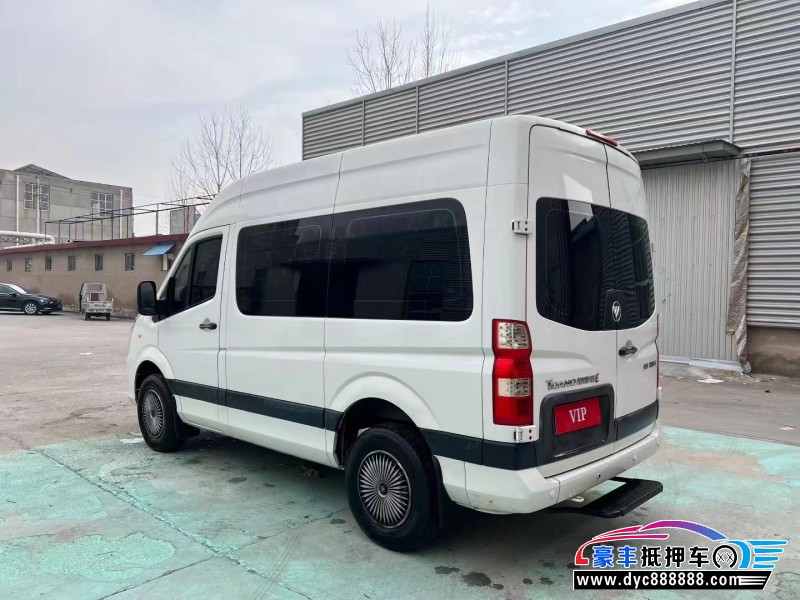 18年福田图雅诺轿车抵押车出售