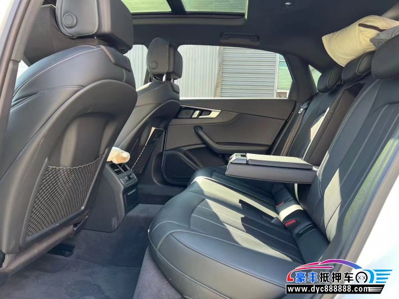 24年奥迪A4L轿车抵押车出售