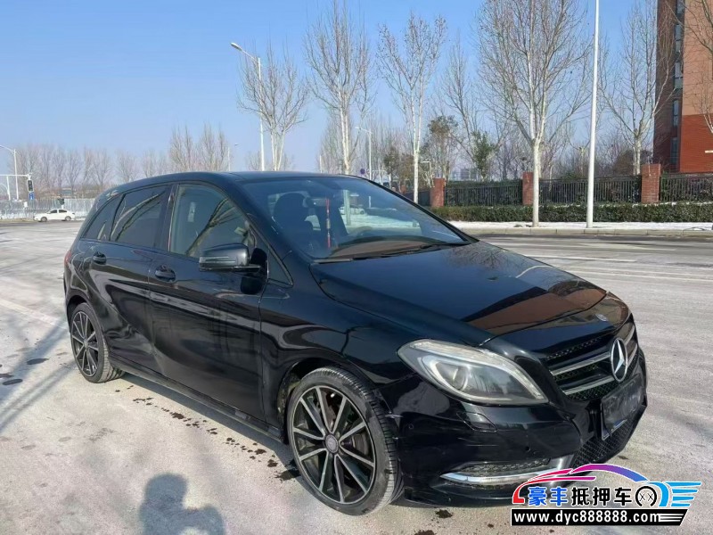 13年奔驰B轿车抵押车出售