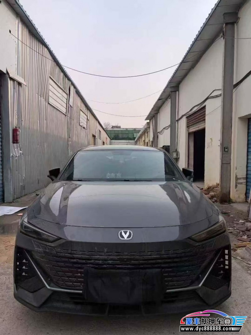 24年长安长安UNI轿车抵押车出售