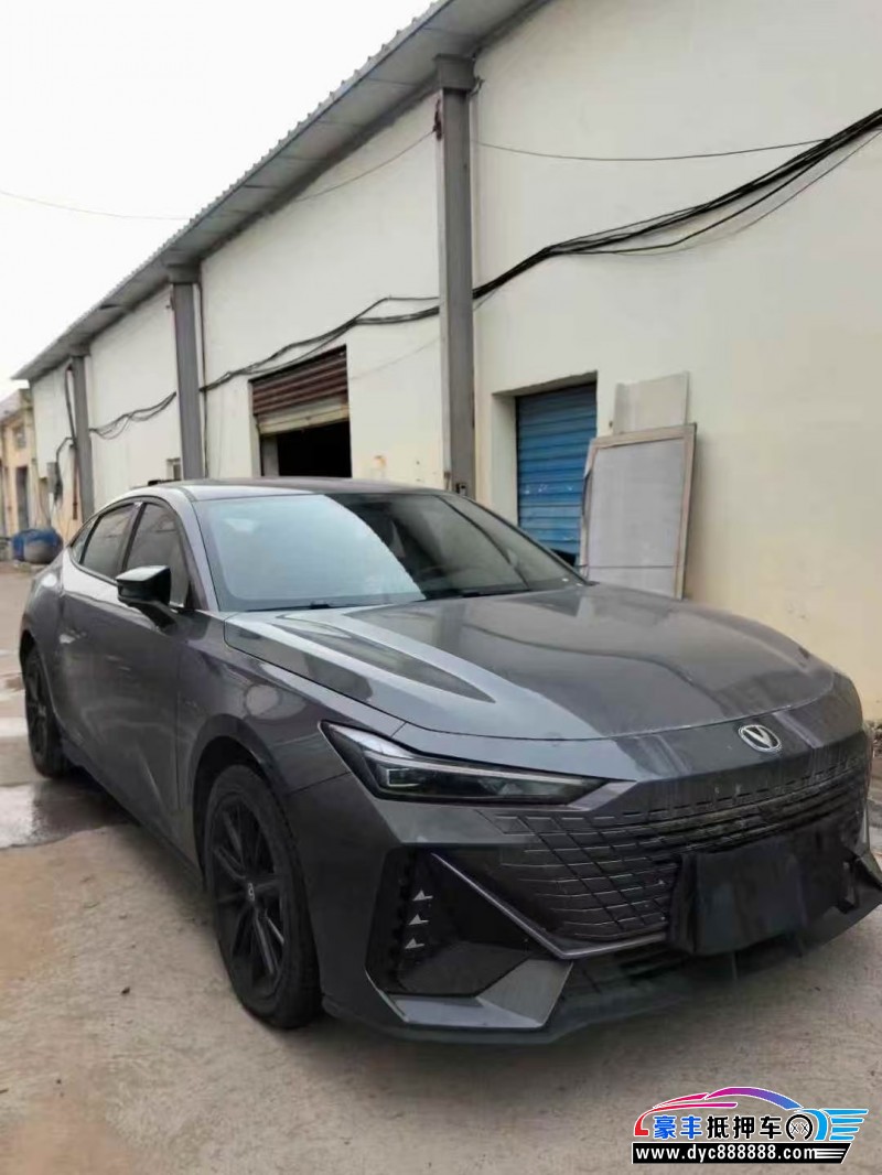 24年长安长安UNI轿车抵押车出售