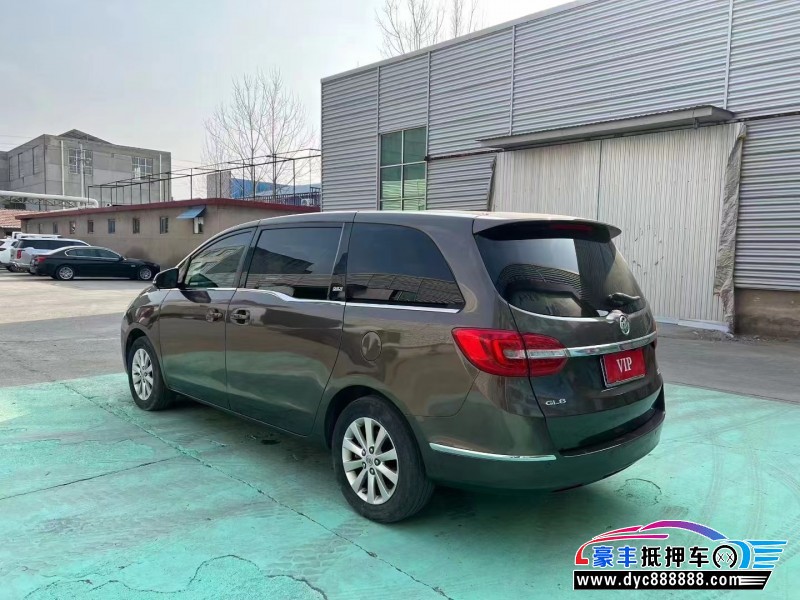 16年别克GL8轿车抵押车出售