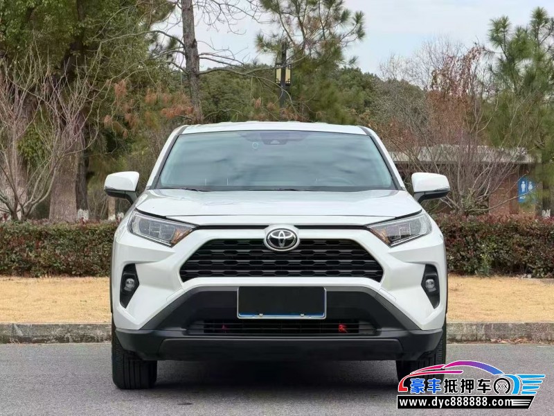 抵押车出售25年丰田RAV4荣放轿车