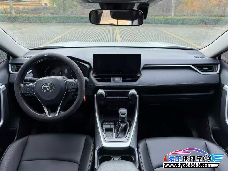 25年丰田RAV4荣放轿车抵押车出售