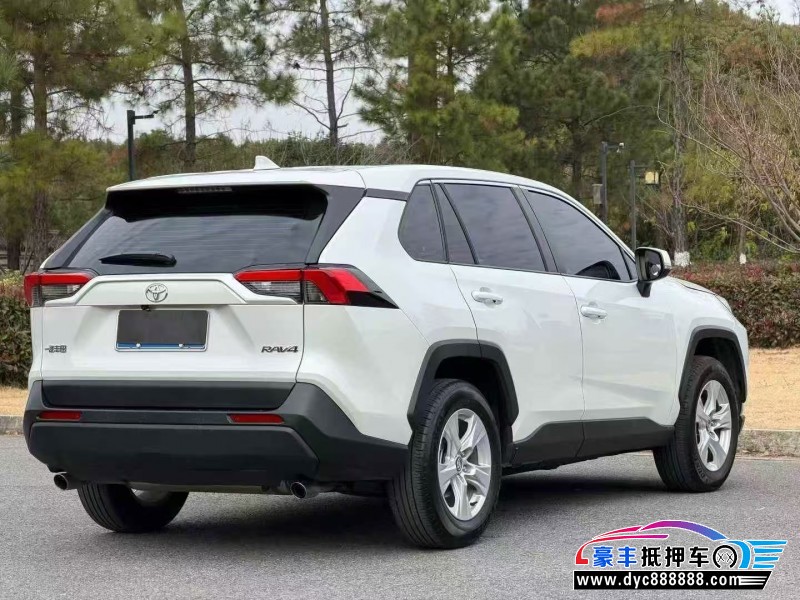 25年丰田RAV4荣放轿车抵押车出售