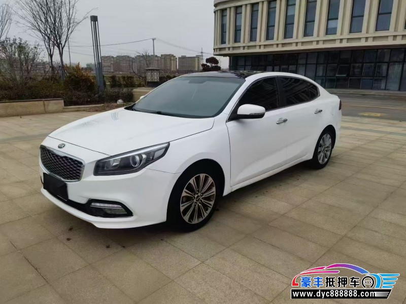 17年起亚K4轿车抵押车出售