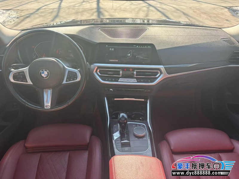 22年宝马3系轿车抵押车出售