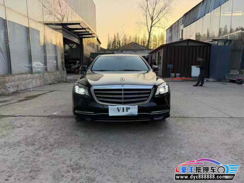 20年奔驰S轿车抵押车出售
