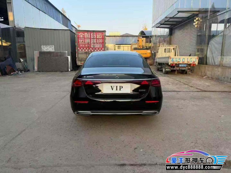 24年奔驰E轿车抵押车出售