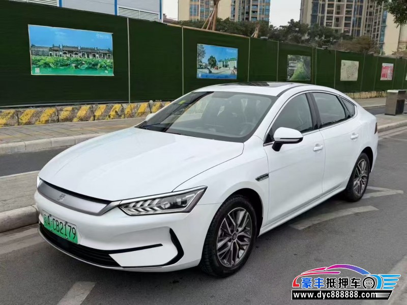 25年比亚迪秦轿车抵押车出售