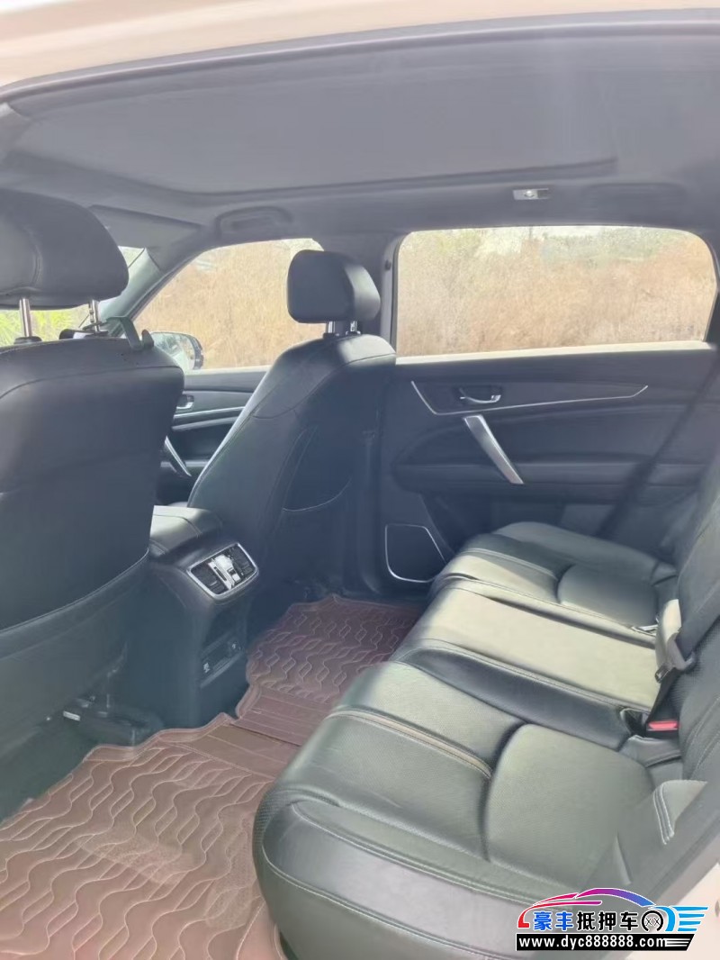 23年本田UR-V轿车抵押车出售