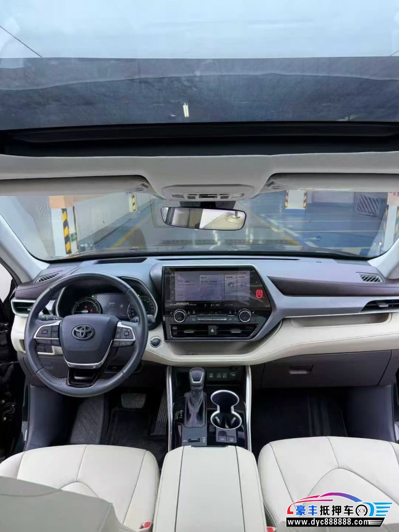 23年丰田汉兰达轿车抵押车出售