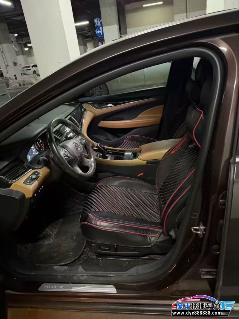 17年别克君越轿车抵押车出售