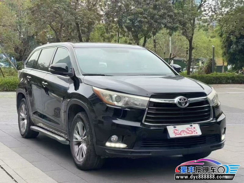 17年丰田汉兰达轿车抵押车出售