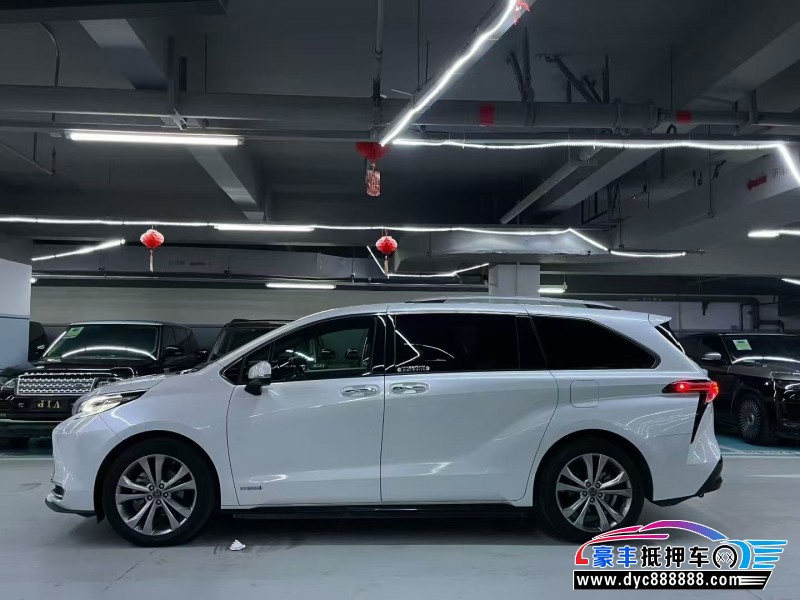 23年丰田塞纳轿车抵押车出售