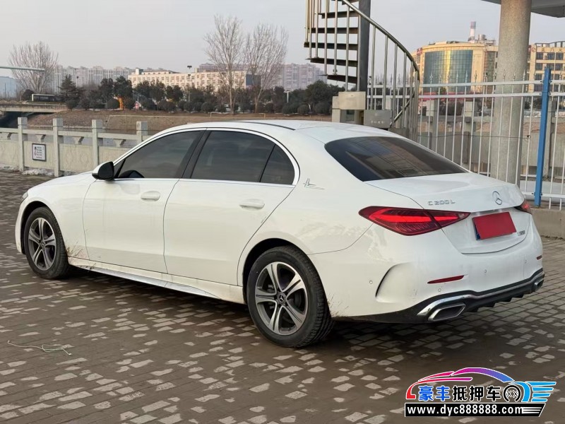22年奔驰C轿车抵押车出售