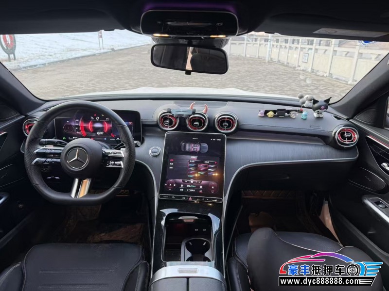 22年奔驰C轿车抵押车出售