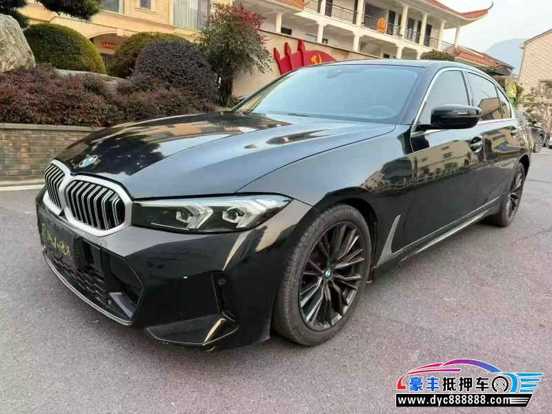 23年宝马3系轿车抵押车出售