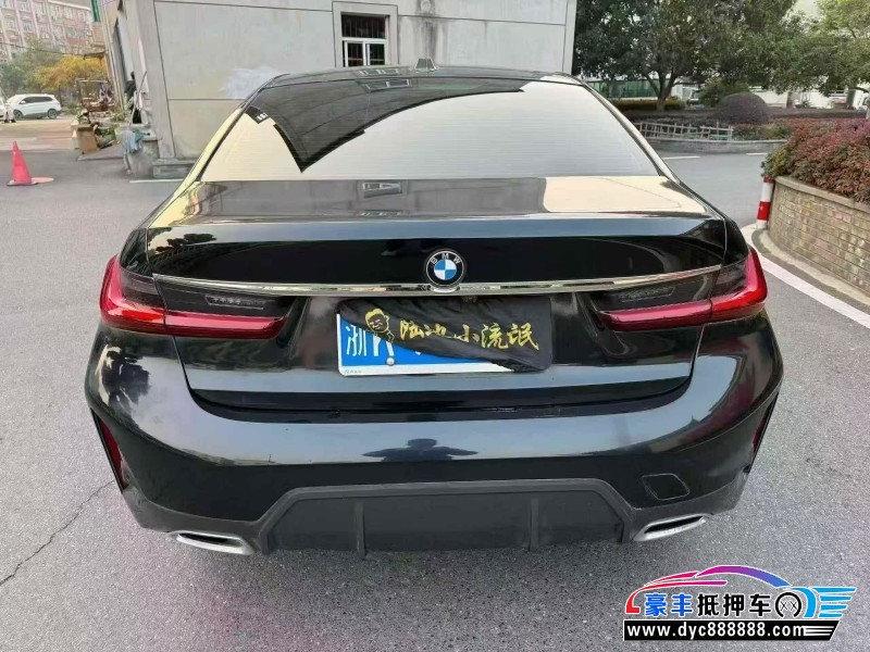 23年宝马3系轿车抵押车出售