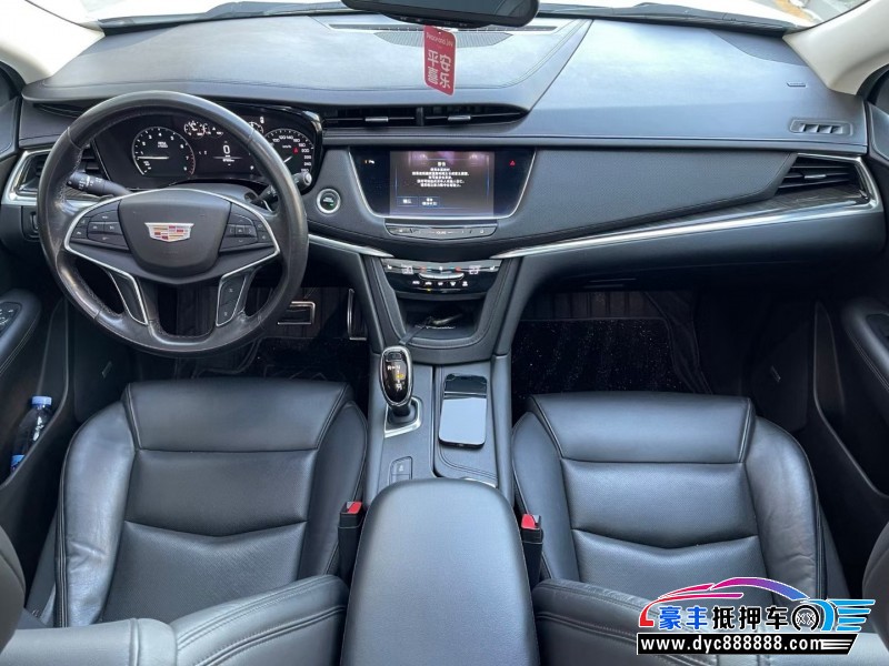 17年凯迪拉克XT5轿车抵押车出售