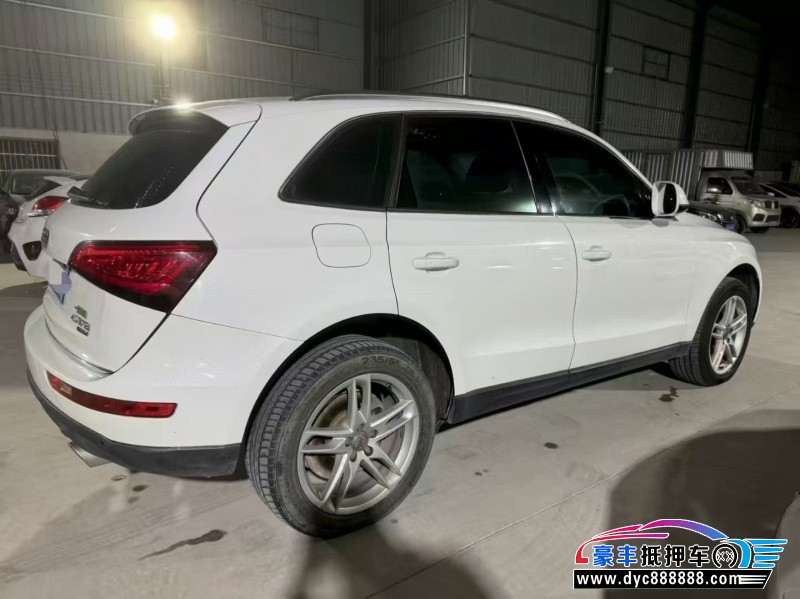 17年奥迪Q5轿车抵押车出售