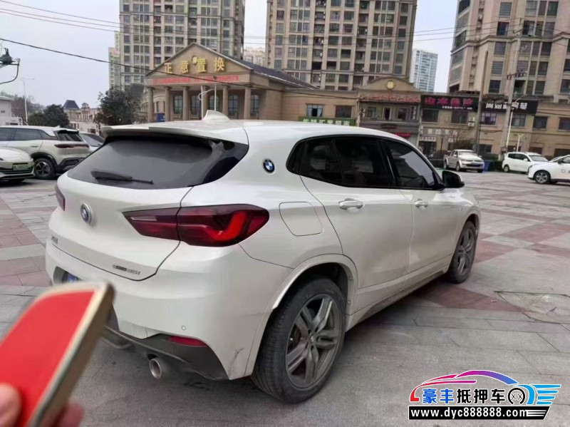 21年宝马X2轿车抵押车出售