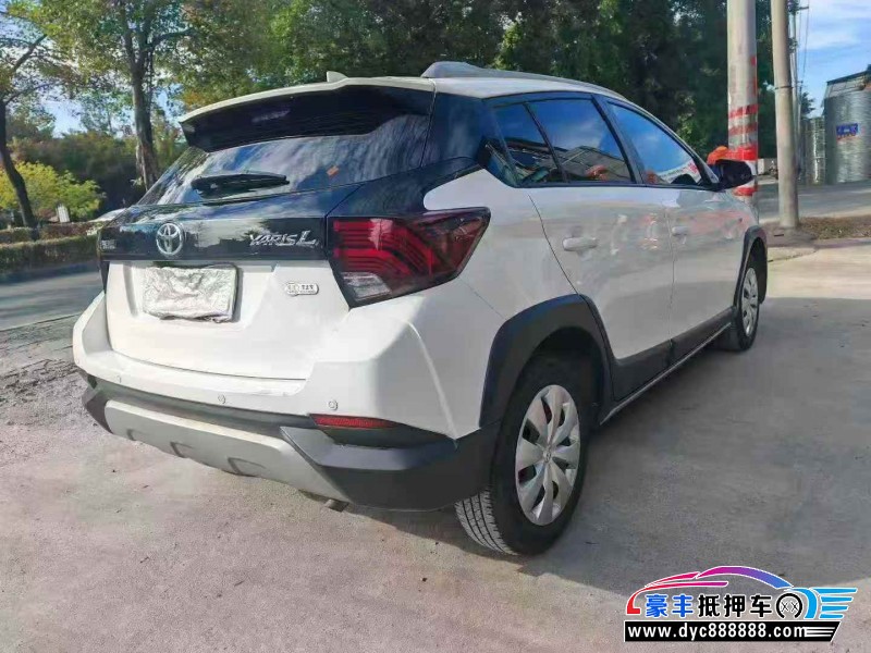 22年丰田YARiS L 致炫轿车抵押车出售