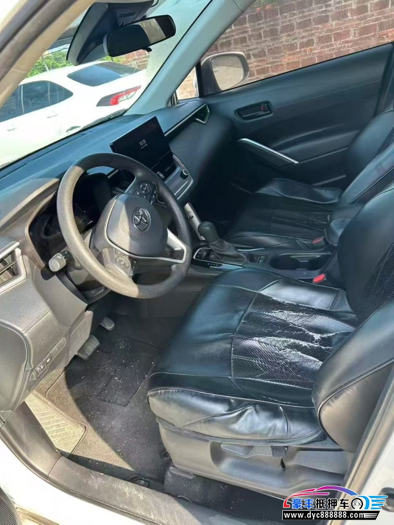 23年丰田锋兰达轿车抵押车出售